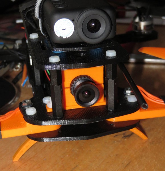 web_IMG_1723.jpg (145.73 KiB) 55025 mal betrachtet Pilot-Cam