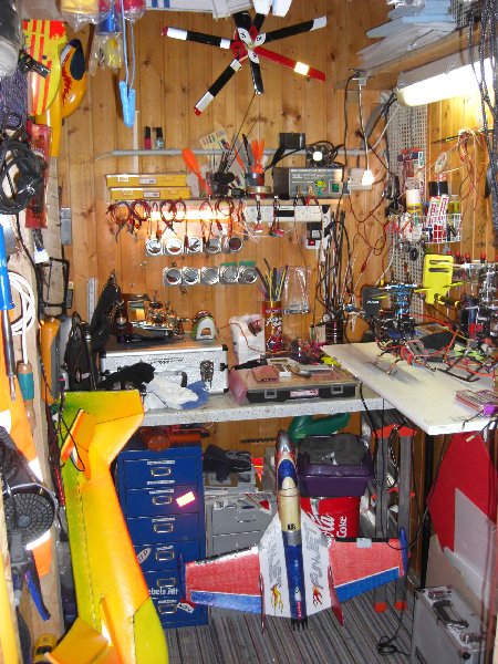 Geldvernichterraum-004.jpg (318.94 KiB) 4516 mal betrachtet Geldvernichterraum-004.jpg